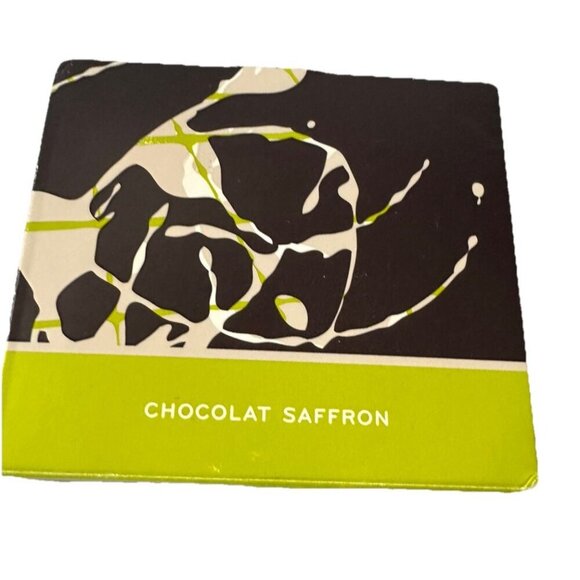 THYMES Au Chocolat Chocolate Aromatic Candle 6.5 Oz Chocolat Saffron - Picture 7 of 7